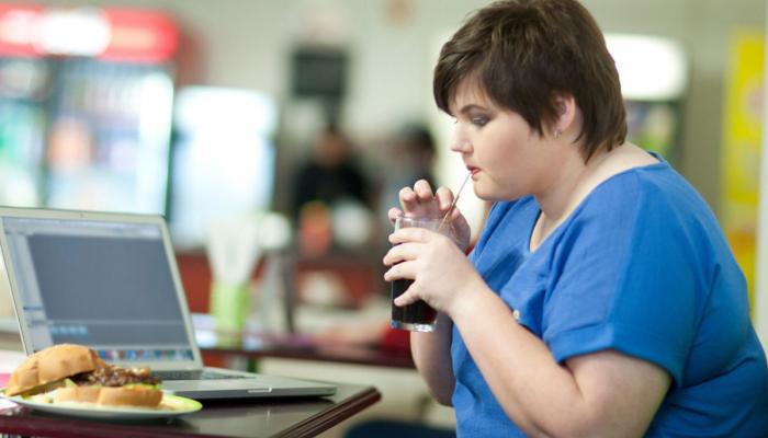 دراسة لجامعة هارفارد تكشف العلاقة بين السمنة ونمو الأورام السرطانية