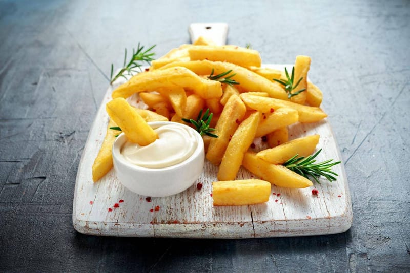 تعرف على الأضرار الصحية للبطاطس المقلية