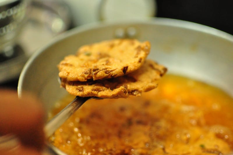 تعرف على المخاطر الصحية الناجمة عن إعادة استخدام زيت الطهى