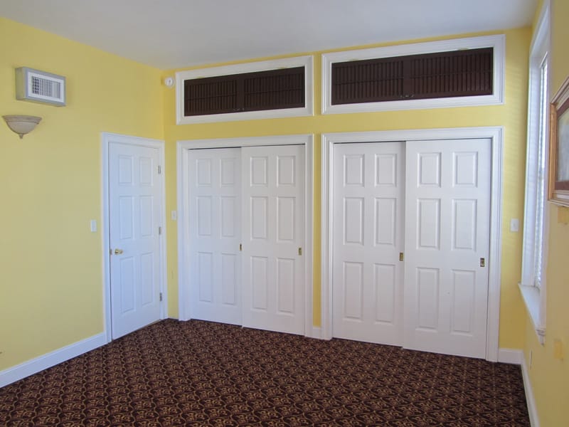 524 9th Street - Residential Apartments - UNIT AVAILABLE @ $1,250.00 per month