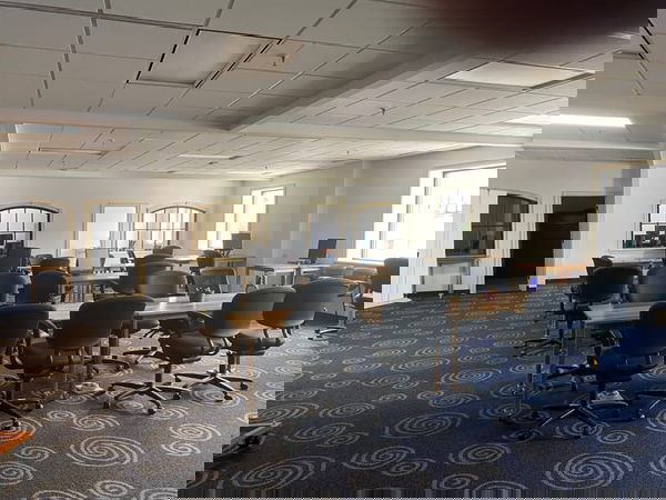 MEZZANINE LEVEL - AVAILABLE FOR LEASE $16.00 SQ.FT.