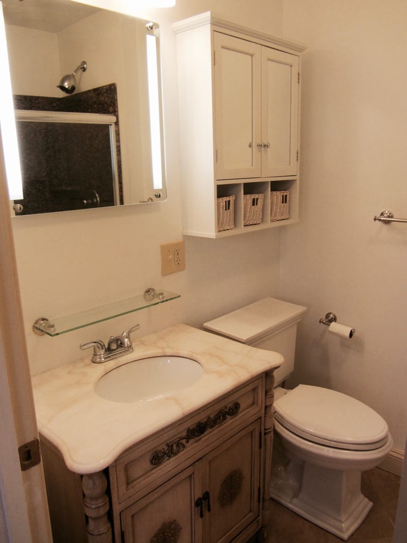 524 9th Street - Residential Apartments - UNIT AVAILABLE @ $1,250.00 per month