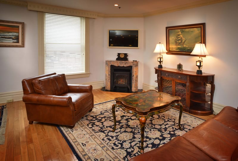 UNIT 500 - THE FREDERICK BUILDING