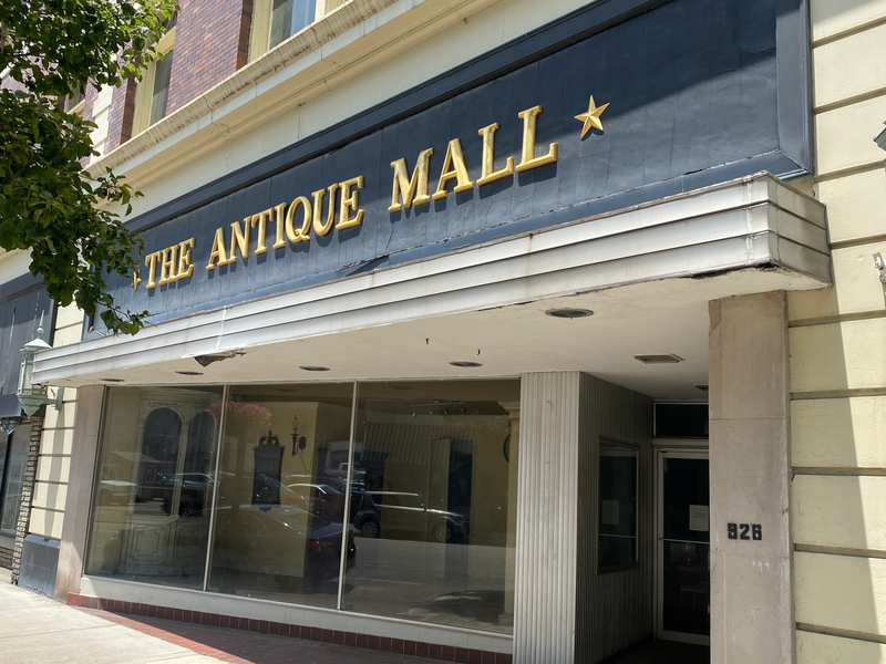 RETAIL FOR LEASE - $3,500.00 P/MTH - 926 4TH AVENUE