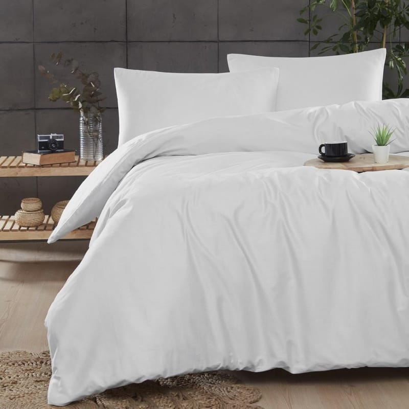 HOTEL SHEETS & DUVET COVERS