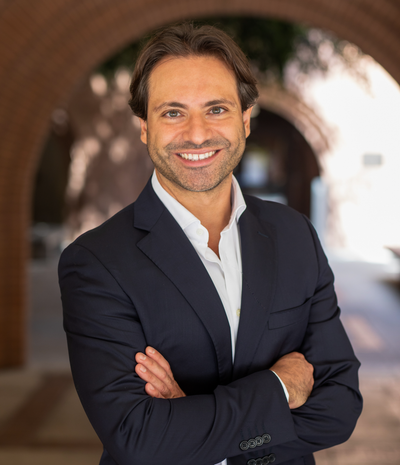 Roberto Vicinanza’s Story - VoyageLA Magazine