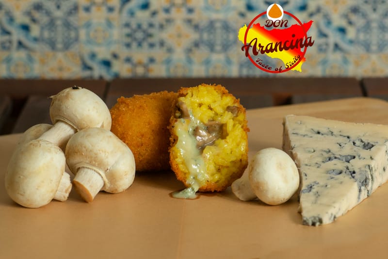 Arancina con funghi & gorgonzola