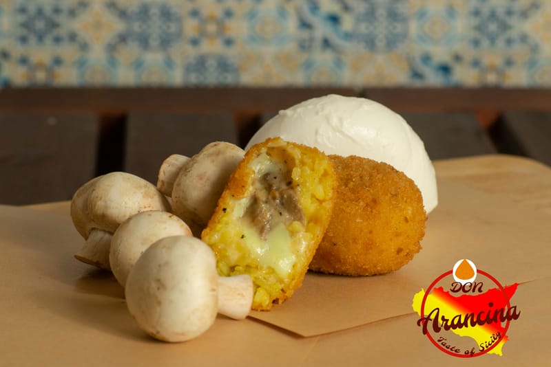 Arancine con funghi & mozzarella 
