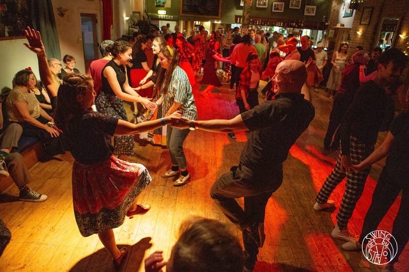 Ain't Misbehavin' Swing social