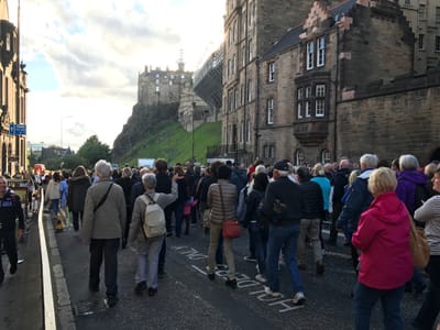 الصعود إلى إدنبرة - محمود يوسف خضر