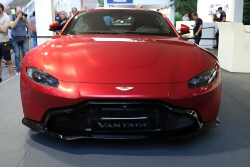 Stratstone Aston Martin Amersham | Aston Martin Main Dealers in UK