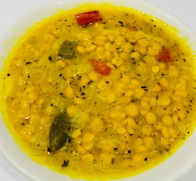 Ye-kik Alicha Wot (Yellow Split Peas Stew)