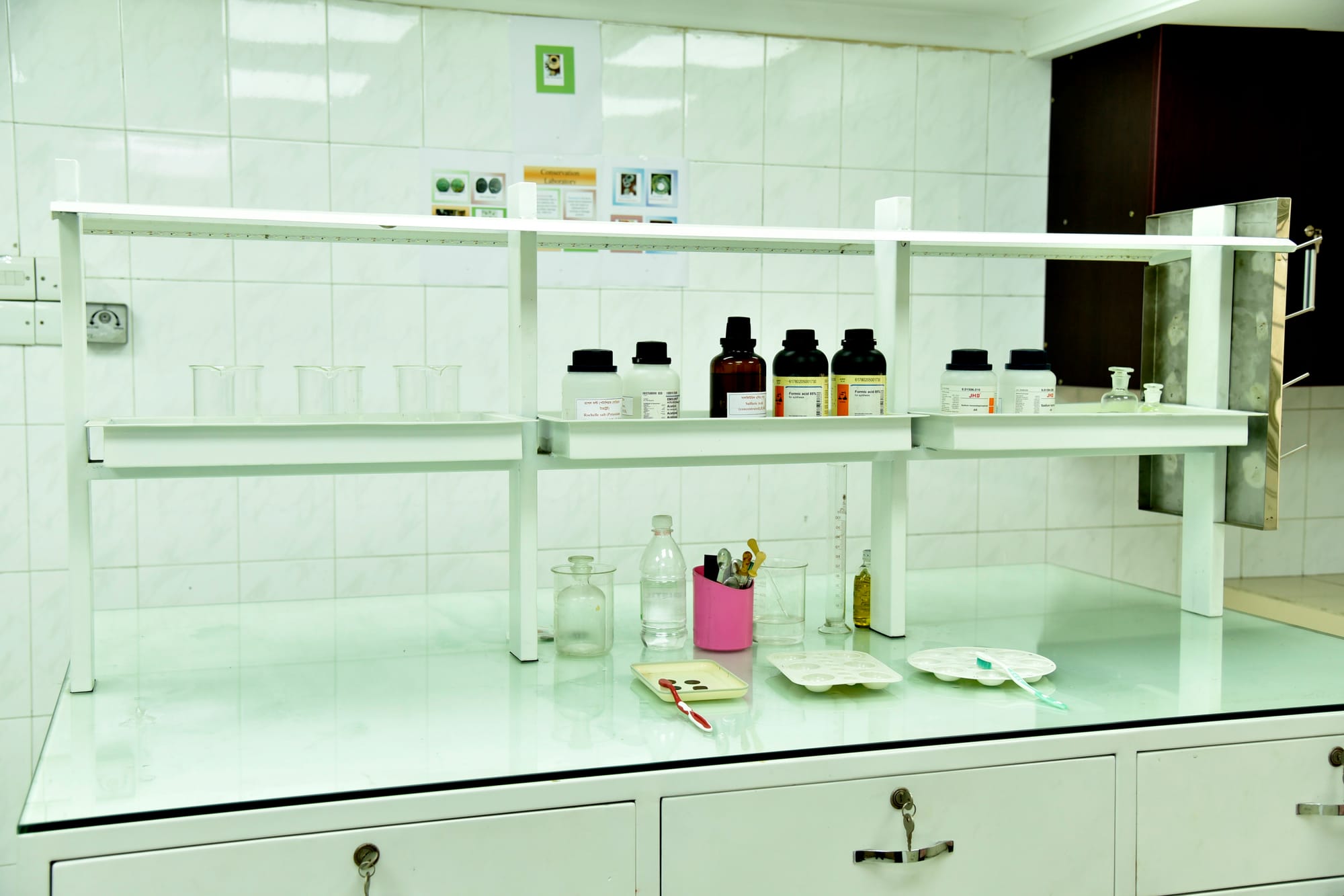 Coin Conservation Laboratory