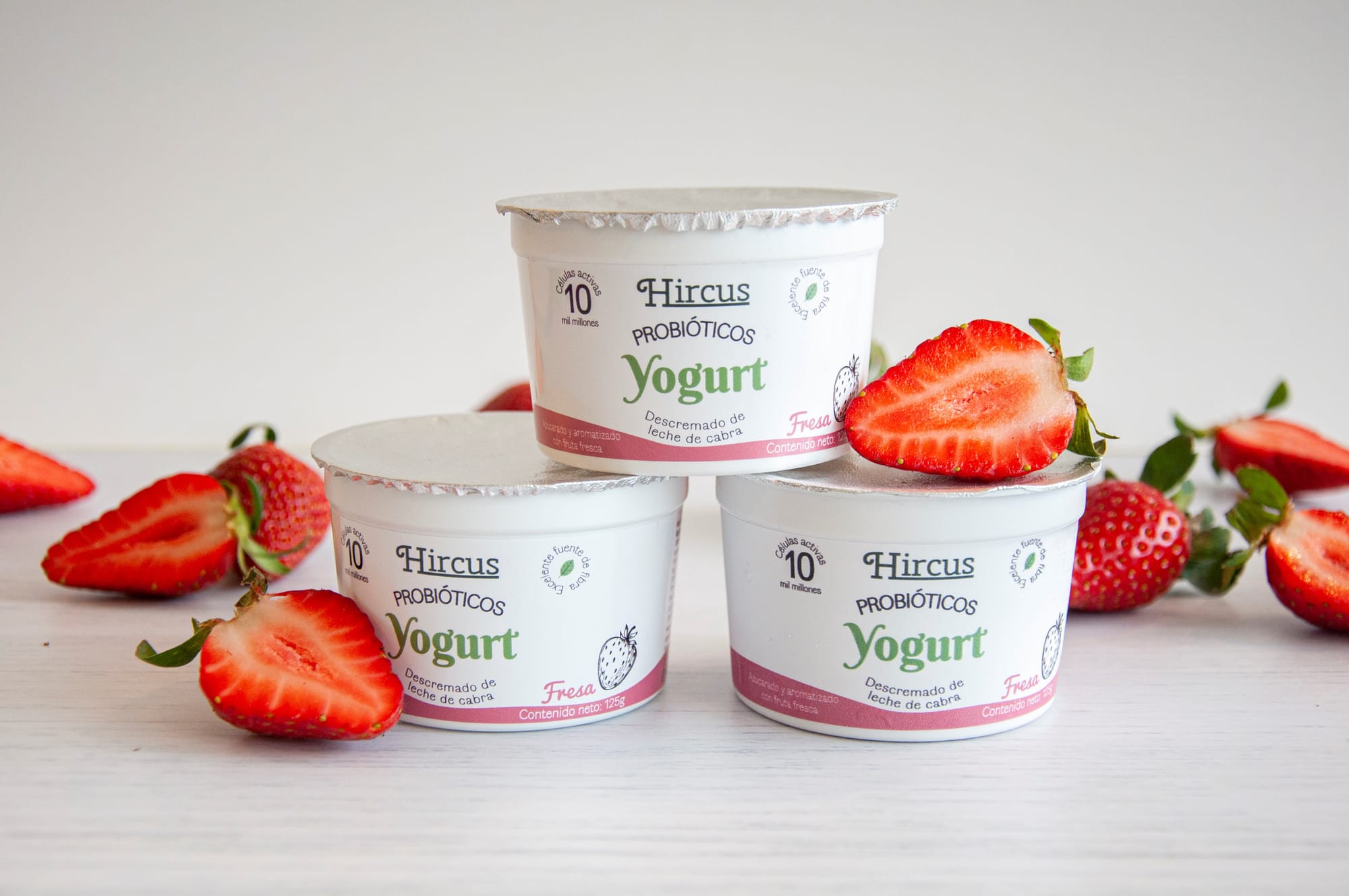 YOGURT DE LECHE DE CABRA DESCREMADA SABOR FRESA