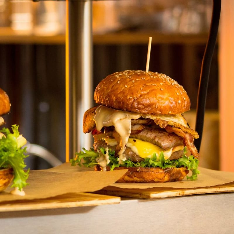 Hamburguesa Del Tingo al Tango