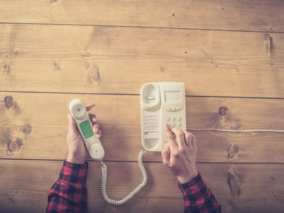 Phrasal Verbs Call Around | Catch Up | Give In | Show Off | Work Out