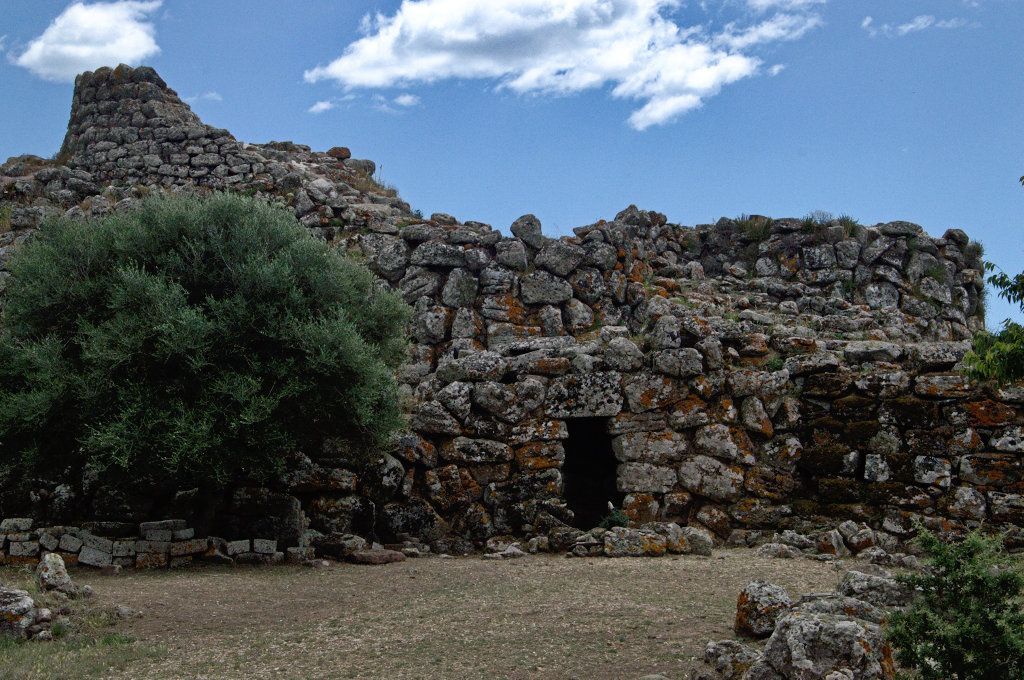 Nuraghe Arrubiu, Orroli (SU), Sardinia  20.02