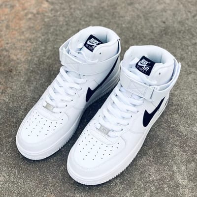 The shoes out of the field comfort is excellent