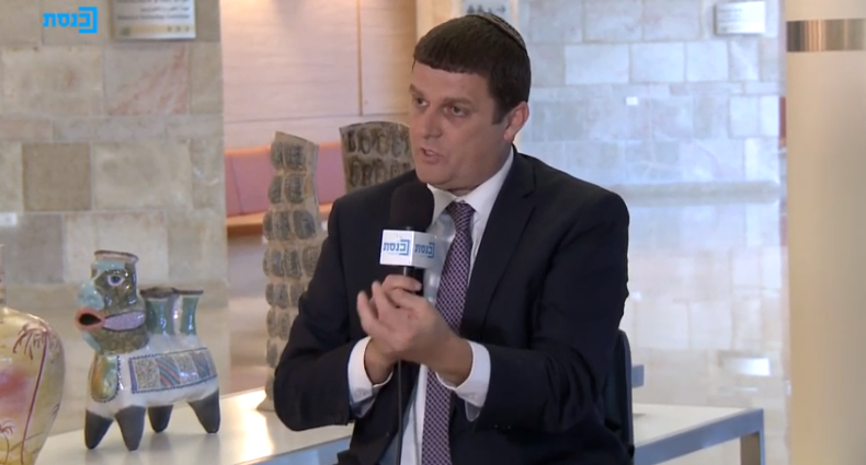 בראיון אצל יניר מטווח