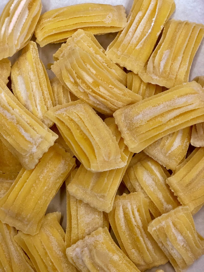 Fideos rellenos