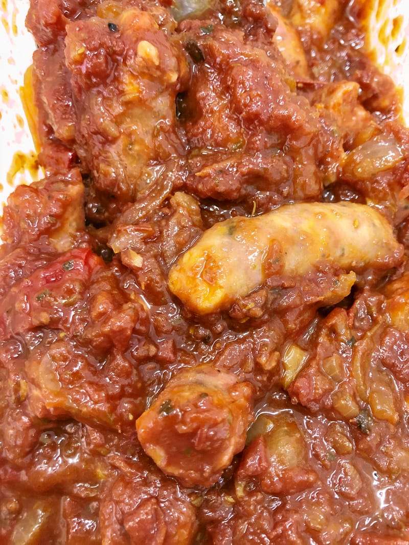 Salsa con salchicha parrillera