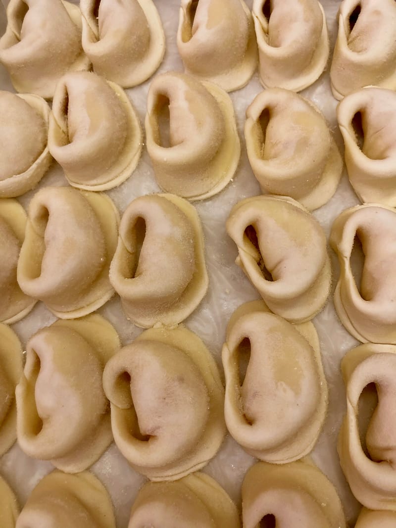 Capeletis de mozzarella y jamón