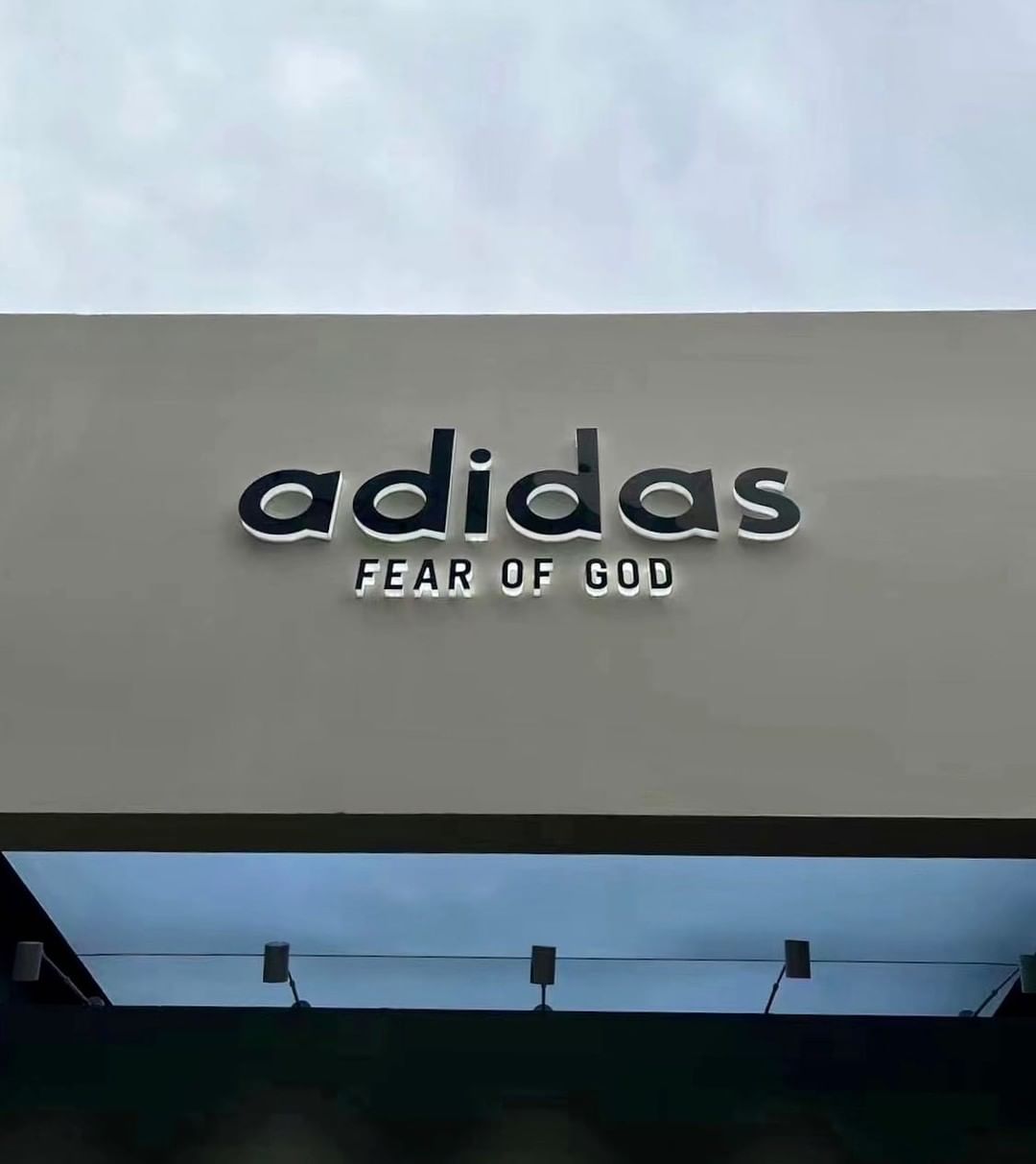 FEAR OF GOD x ADIDAS 聯名系列率先登陸上海潮流展 INNERSECT