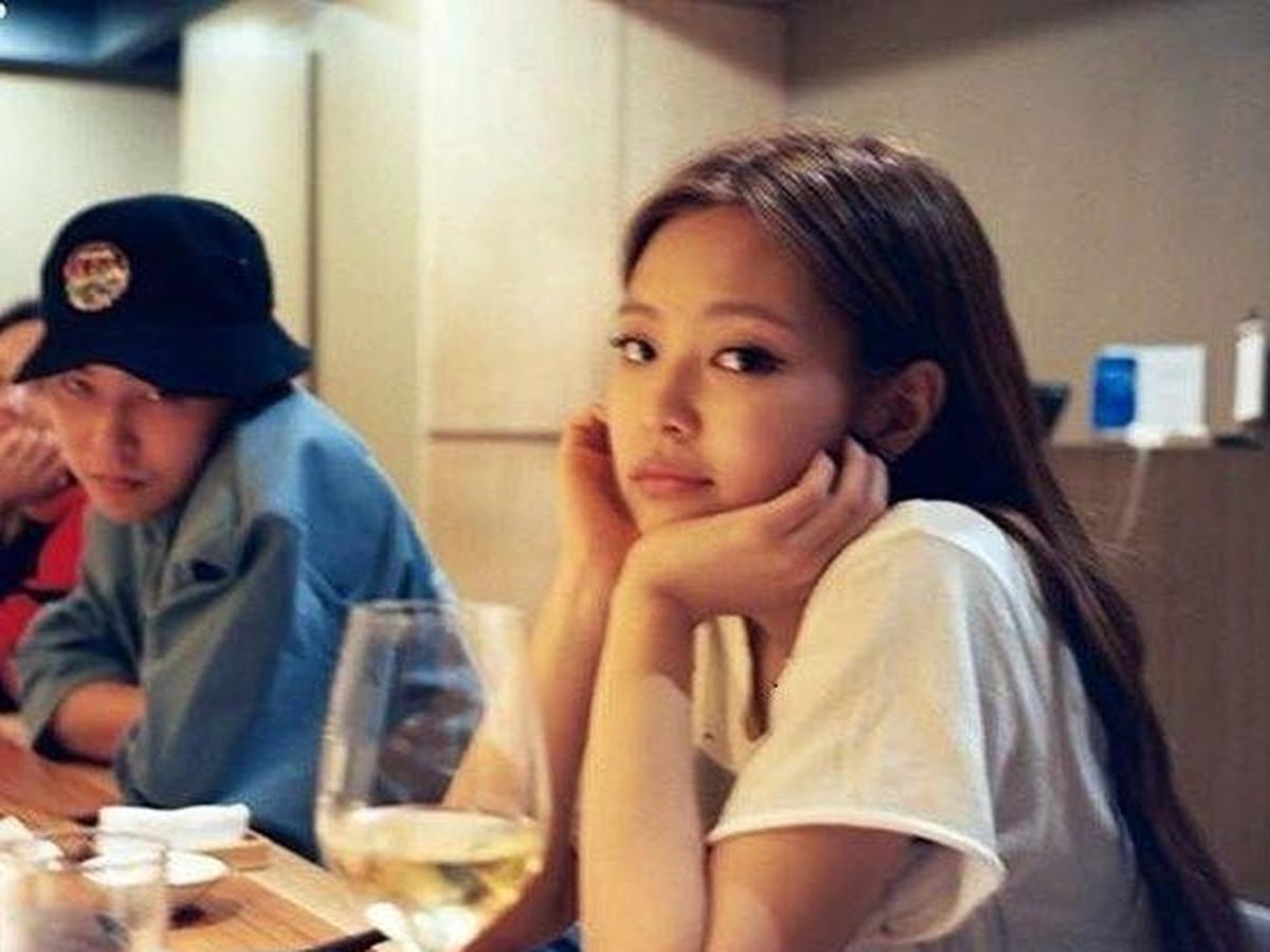 G-DRAGON 非公開 IG 帳號 PEACEMINUSONE 取消關注 JENNIE，消息指二人已分手