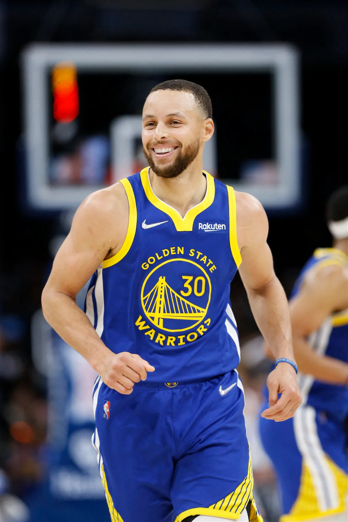 金州勇士球星 STEPHEN CURRY 奪得 NBA 首屆西冠 MVP