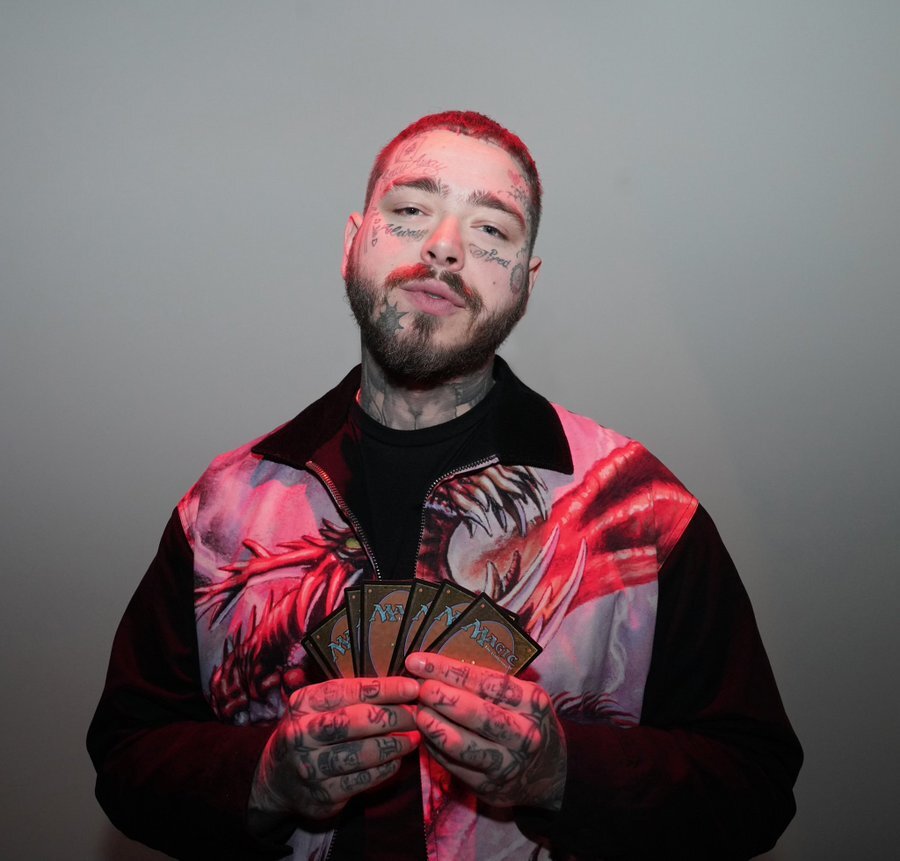 POST MALONE 將挑選一位玩家進行《魔法風雲會》卡牌遊戲一對一比賽，若玩家勝出可獲 78 萬港幣