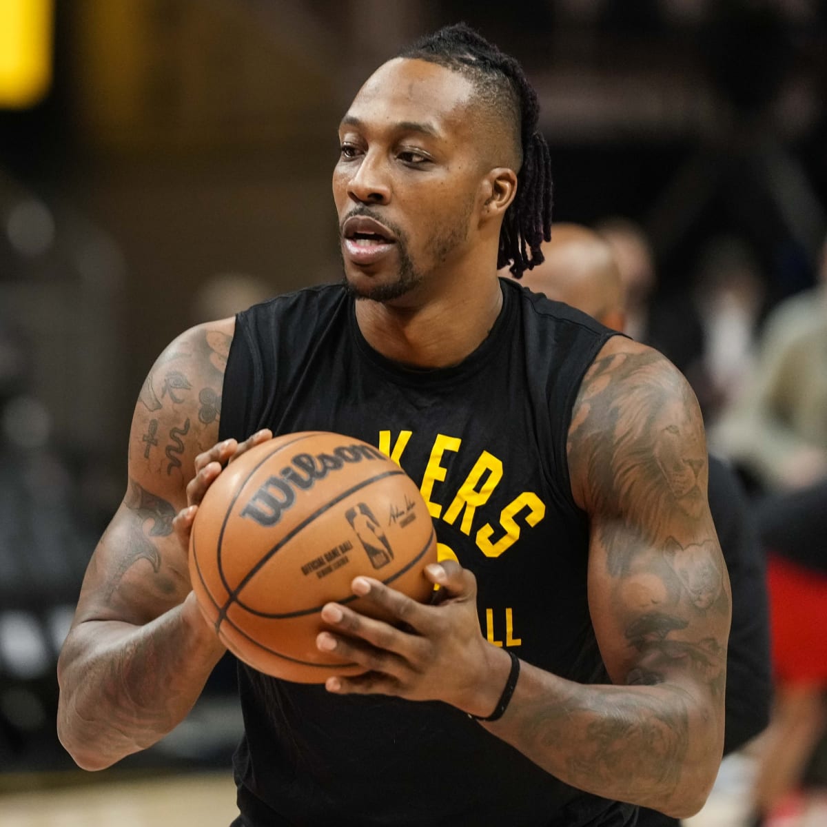 知名記者 SHAMS CHARANIA 爆料 金州勇士不會簽約前 NBA 球星 DWIGHT HOWARD