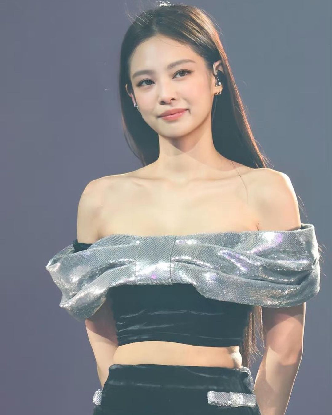 BLACKPINK 成員 JENNIE 即將推出全新個人作品