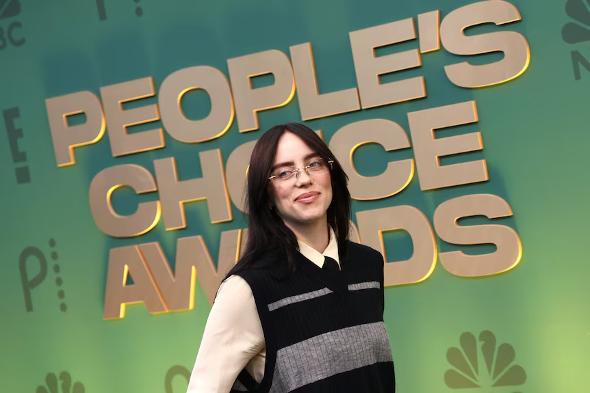 BILLIE EILISH 不滿 TIK TOK 網紅 獲邀參加 PEOPLE’S CHOICE 頒獎禮