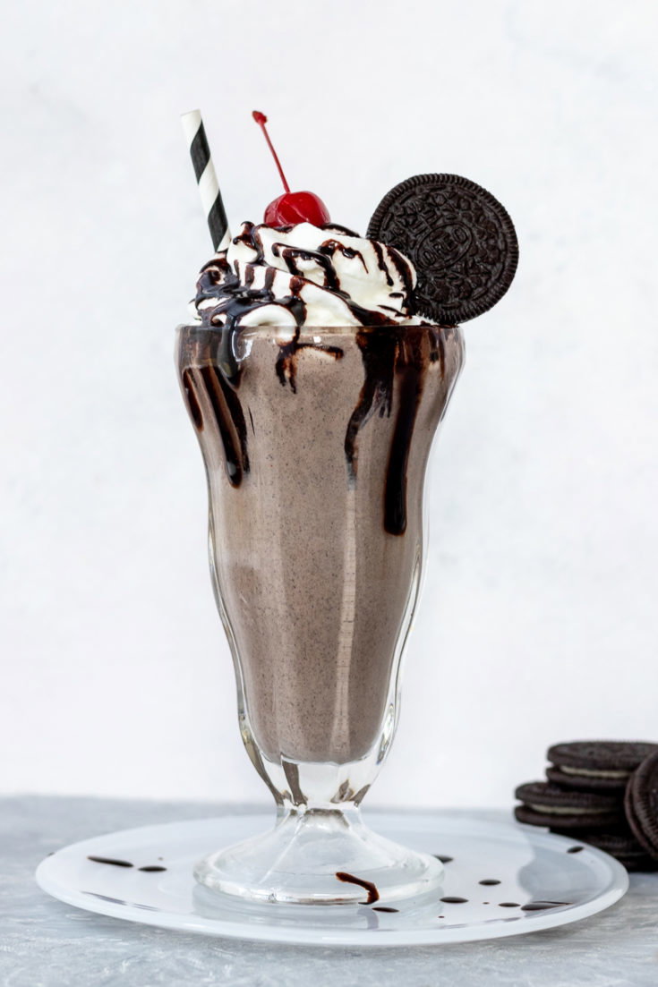 Oreo Chocolate Milk Shake