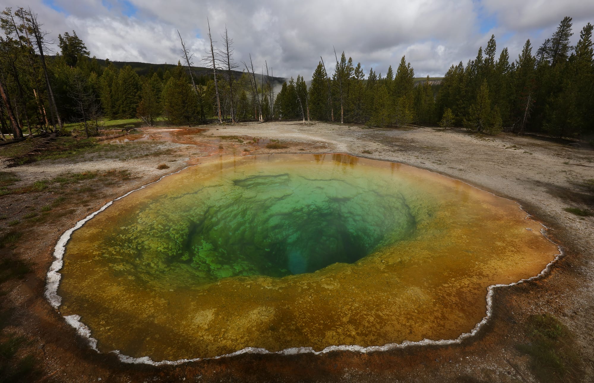 Morning Glory Pool - Yellowstone National Park - Upper Geyser Basin