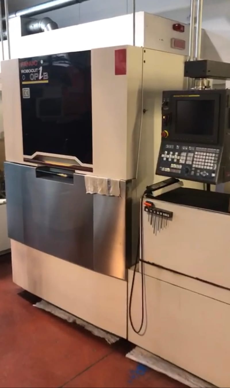 SATILDI ------- Fanuc Robocut Alpha 0iBP