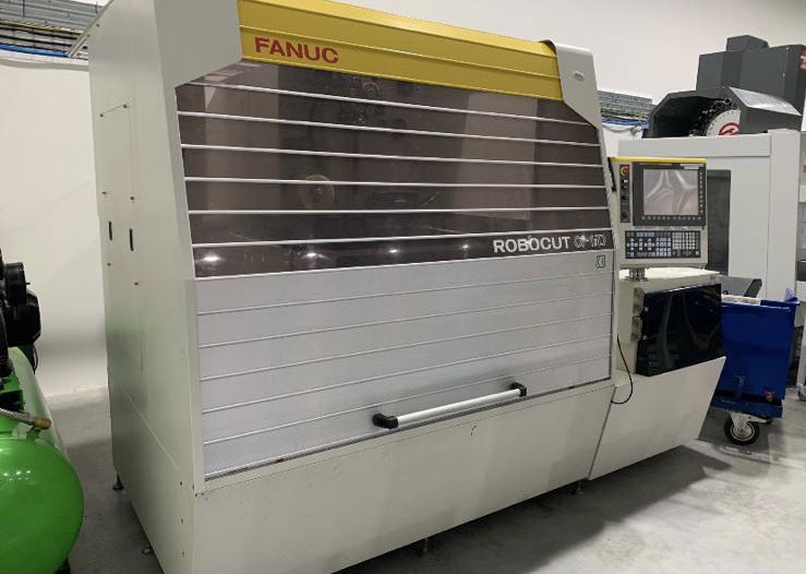 SATILDI —— Fanuc Robocut Alpha 1iD