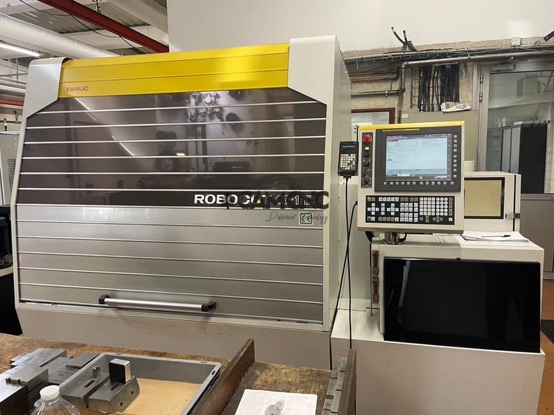 S A T I L D I - Fanuc Robocut Alpha 1iD                                  Linear Cetvel Opsiyonlu