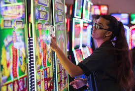 เปิดธุรกิจสล็อตออนไลน์ Goldenslot