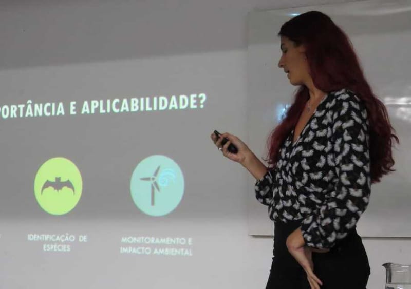 CURSOS, TREINAMENTOS E PALESTRAS