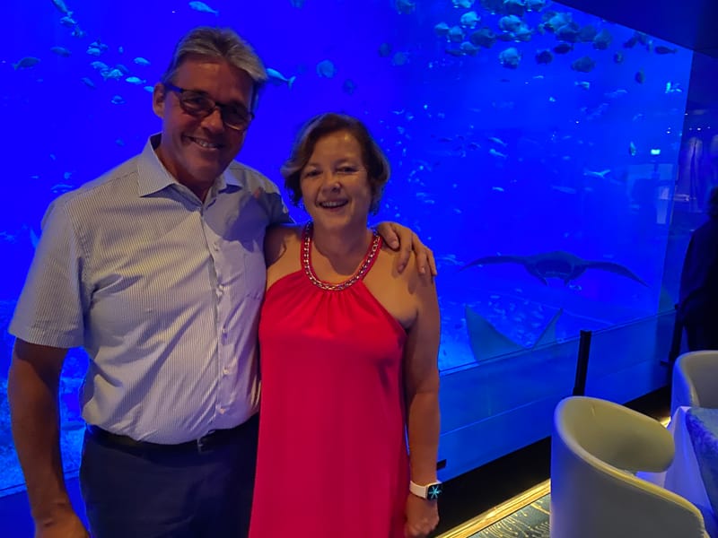 Nachtessen mit Mantas und Hammerhaien