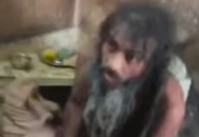 तीन भाई बहनों ने स्वयं को क्यों रखा 10 साल एक ही कमरे में बंद, क्या है राज जानें      : जावेद अख्तर