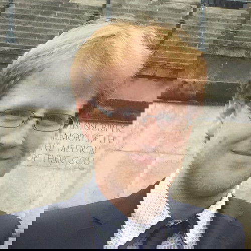 Faculty 2021F: Gregor Williamson