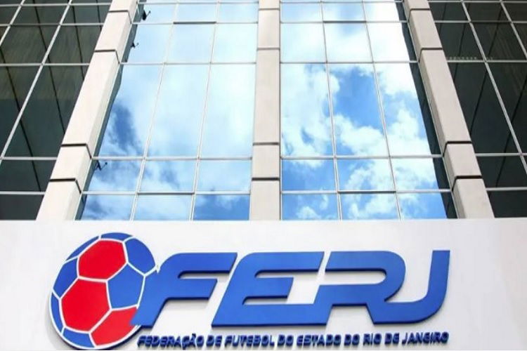 ARBITRAL DA FERJ DA SÉRIE C ADIADO