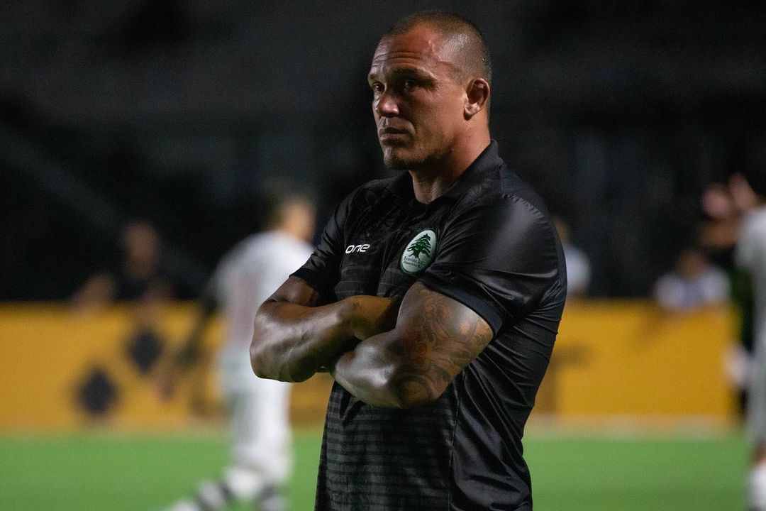 LEANDRÃO COMENTA SOBRE MOMENTO DO BOAVISTA