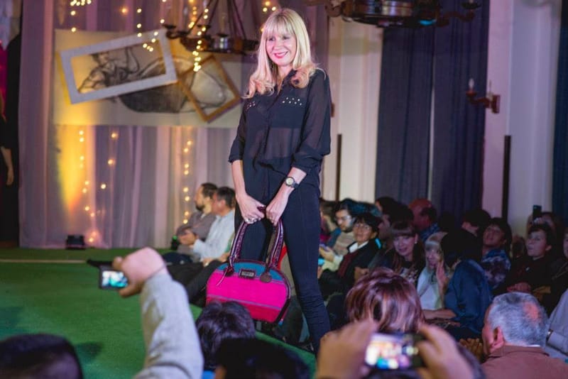 Con la colaboración de AMA