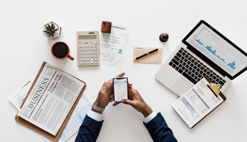 FINANCIAL INVESTOR