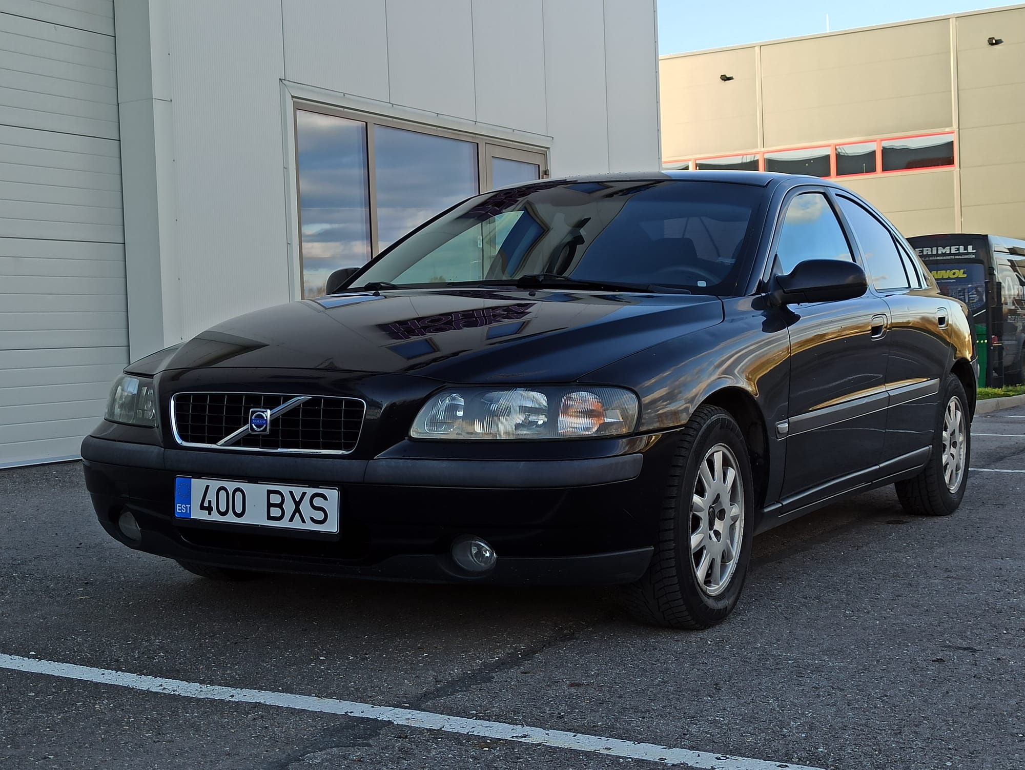 MÜÜDUD Volvo S60