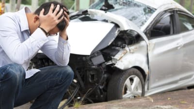 INCIDENTE STRADALE E RIPARAZIONI ANTIECONIMICHE DEL VEICOLO. COSA DEVE RISARCIRE L’ASSICURAZIONE?