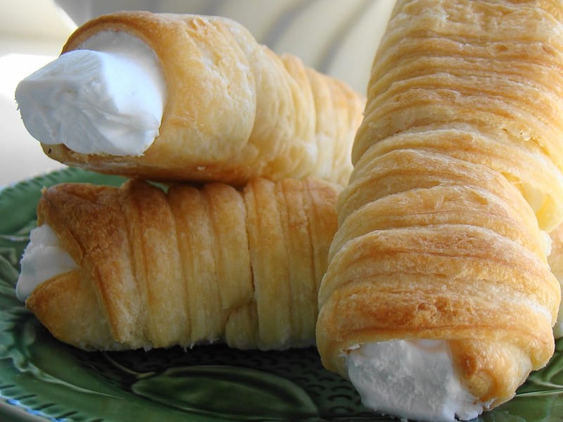 Lady Locks (Cream Horns)